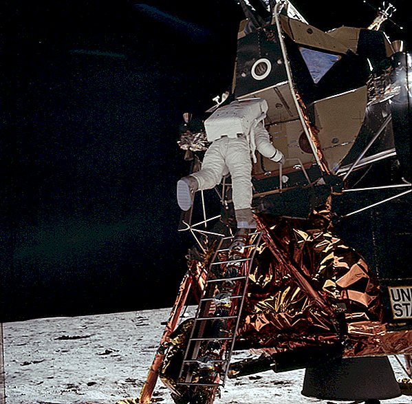 Estos 6 accidentes casi descarrilaron la misión de Apolo 11 a la luna