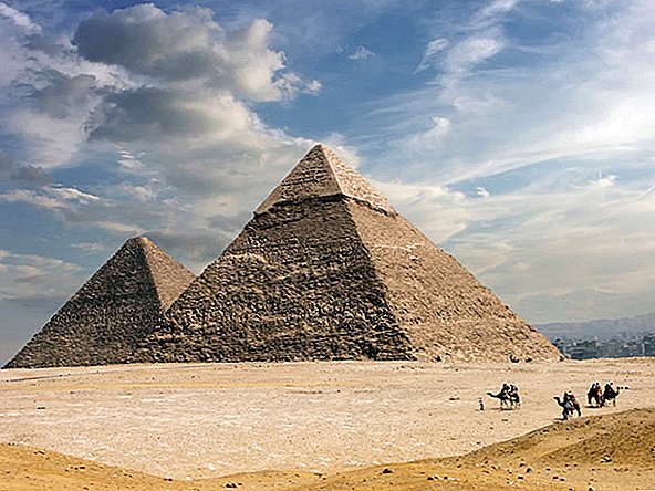 كنز في الهرم الأكبر في انتظار الاكتشاف ، يقول إنديانا جونز في مصر