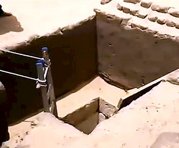 Podziemna katakumba wypełniona mumiami odkrytymi w Egipcie