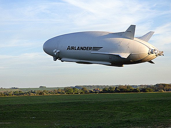 La aeronave más grande del mundo completa un exitoso vuelo de prueba