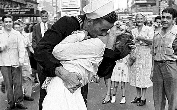 WWII Sailor in umstrittenem "The Kiss" -Foto stirbt bei 95