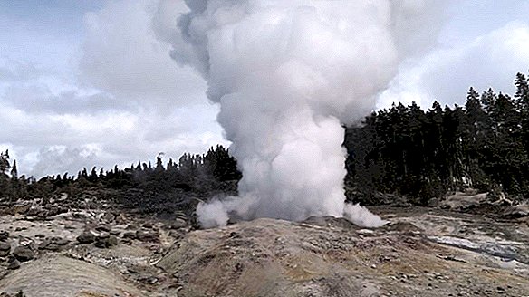 Le geyser de bateau à vapeur de Yellowstone est incroyablement actif en ce moment, et nous ne savons pas pourquoi