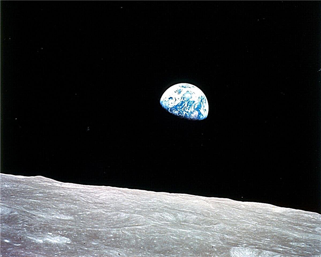 Día de la Tierra a los 50: cómo la foto de 'Earthrise' del Apolo 8 ayudó a provocar la primera celebración