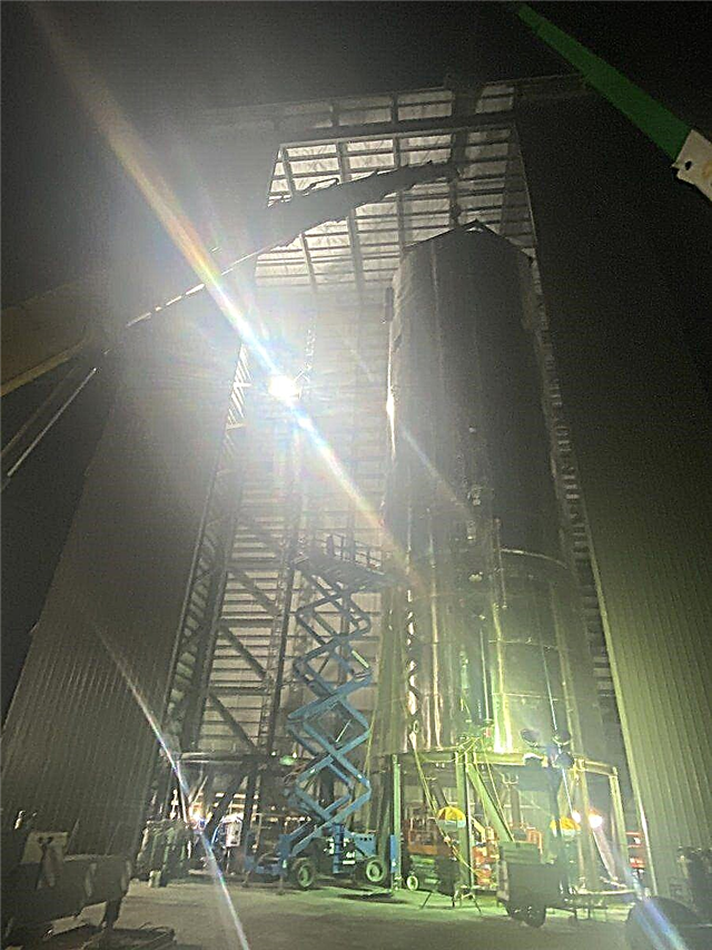 SpaceX pintaa kolmannen Starship-prototyypin ennen testausta (valokuvat)