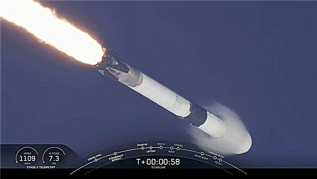 SpaceX משיקה 60 לווייני Starlink חדשים, מקלות נפילת טילים בים