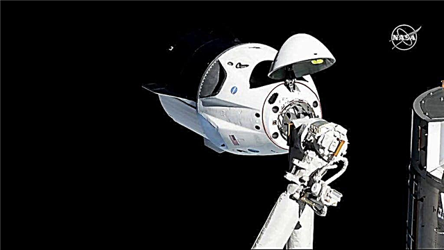 يمكن لـ SpaceX إطلاق رواد الفضاء في وكالة ناسا في الفضاء في أوائل عام 2020