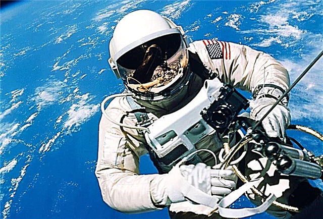 Eds Vaits: Pirmais amerikānis, kurš staigā kosmosā