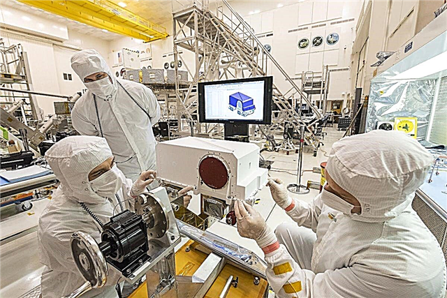 Mars 2020 Rover da NASA pronto para olhos de câmera de alta definição