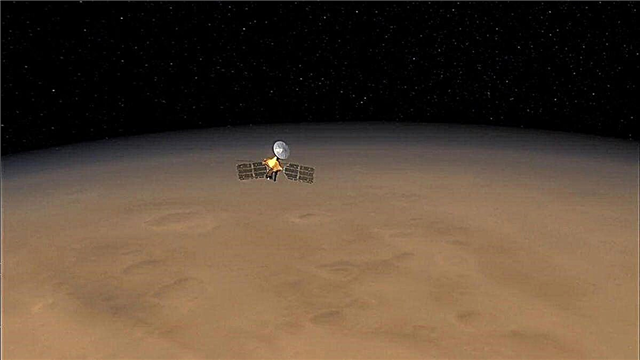 מאדים אורביטר מפורסם של נאס"א משלים את הכיפה האדומה של 60,000