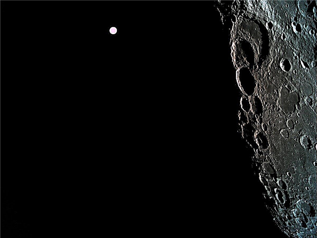 Izraelský lunární lander přichází s úžasnými fotografiemi vzdálené strany Měsíce