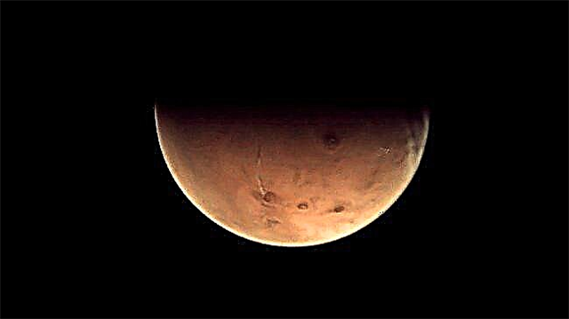 과학자들은 화성에는 분명히 메탄이 있다고 말한다. 그러나 그것은 삶의 표시인가?