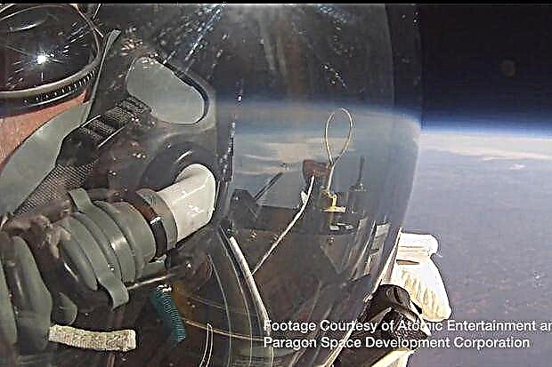 נטפליקס מציגה בכורה '14 דקות מכדור הארץ' עם עקיצות ציפורניים בקפיצה סטרטוספרית נועזת