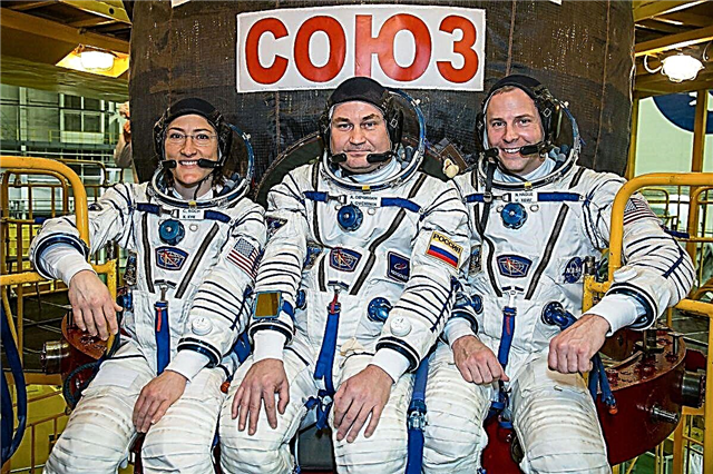 ¡Vea el lanzamiento de una nueva tripulación estadounidense-rusa a la estación espacial este día Pi!