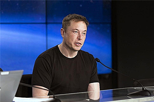Elon Musk en problemas con la SEC nuevamente