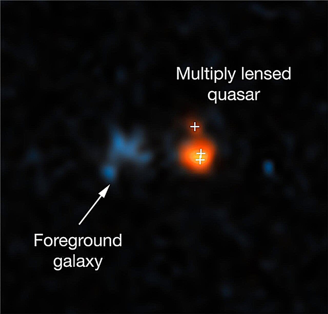 Quasar sáng nhất của vũ trụ sơ khai tỏa sáng với ánh sáng của 600 tỷ mặt trời