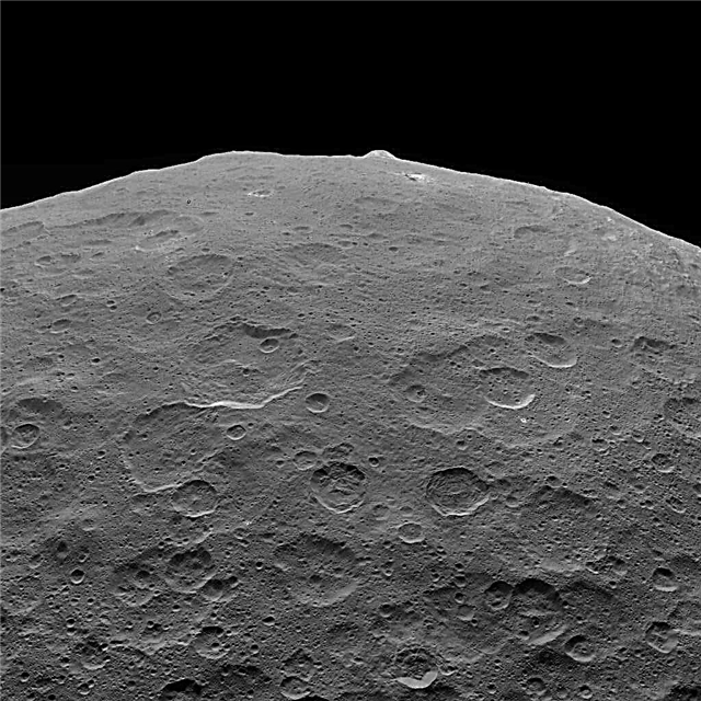 Amanhecer está morto: a missão pioneira de cinturão de asteróides da NASA fica sem combustível