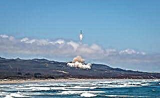 SpaceX와 Arianespace가 수요일 이른 아침 Doubleheader에서 위성을 발사하는 것을보십시오