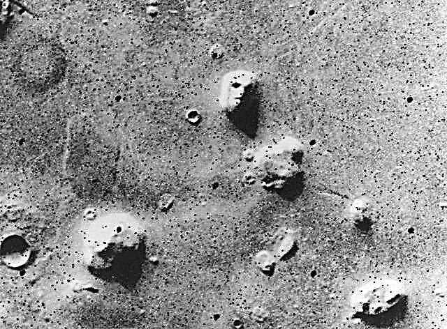 हैप्पी एनिवर्सरी, वाइकिंग 1! अर्ली लैंडर्स ने मंगल के बारे में हमें क्या सिखाया