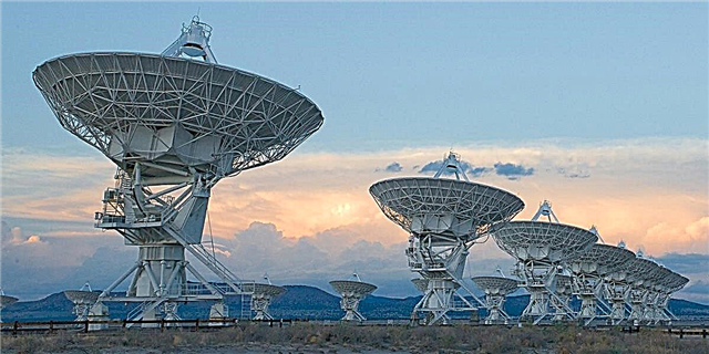 Une percée détecte les rafales radio rapides répétées provenant de la galaxie éloignée
