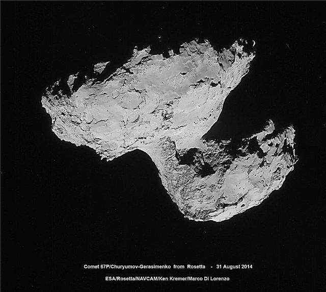 Rosetta ahora cerca del cometa 67P - Mosaicos de mapeo instantáneo para el aterrizaje de Filae Momentoso