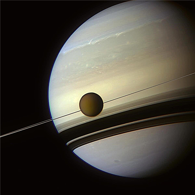 Un nuevo ángulo en Titán