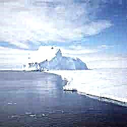 南極大陸はより早く溶ける
