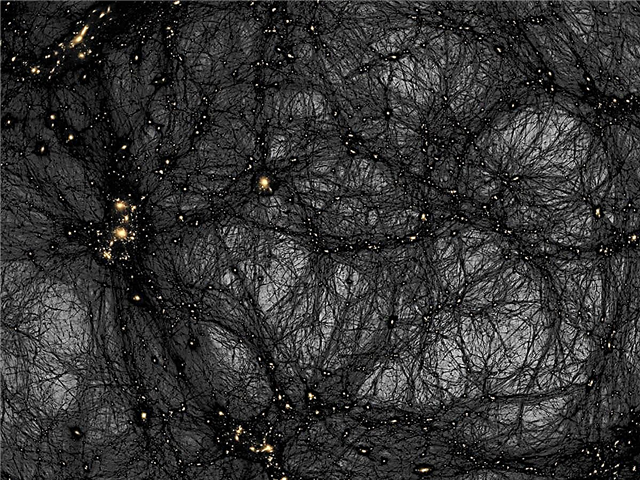 هل المادة المظلمة مصنوعة من الأكسيونات؟ قد تكشف الثقوب السوداء الجواب