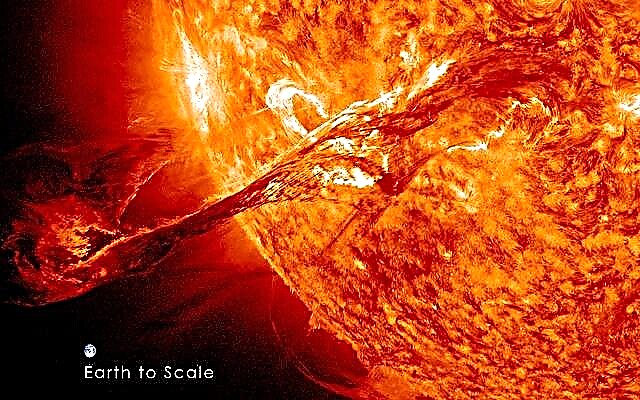 Espectacular erupción de filamentos en el sol capturada por SDO