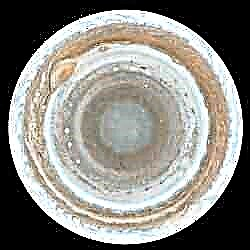 Visão de Cassini do Polo Sul de Júpiter