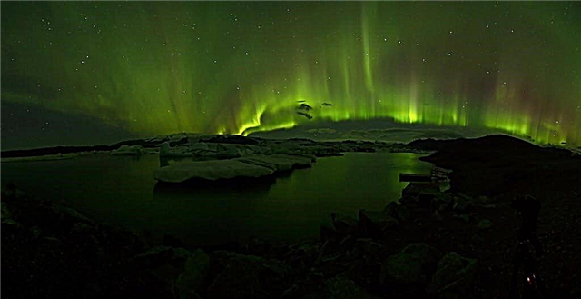 Escarcha, fuego y aurora boreal en Islandia