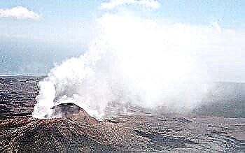 Vulkansk gas