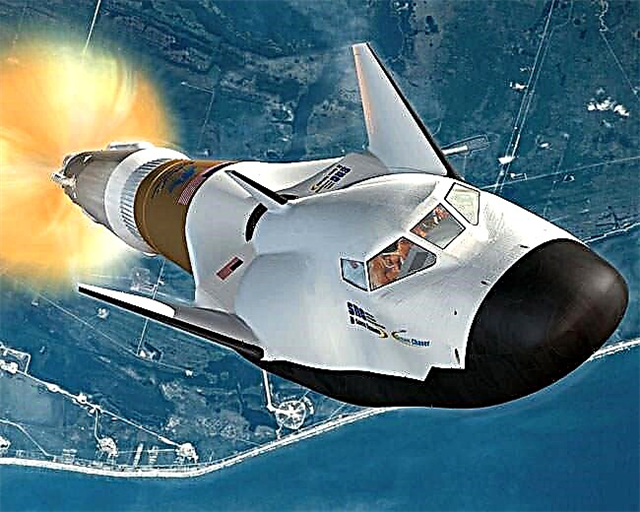 Sự chậm trễ phản đối Công việc tàu vũ trụ phi hành đoàn thương mại của NASA