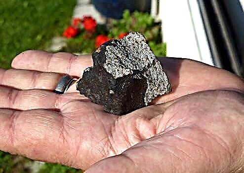 Een meteoriet bezoekt de comettes