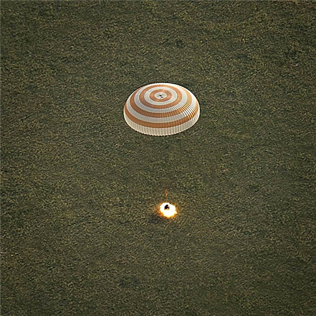 Une astronaute italienne et des coéquipières de l'ISS atterrissent sous le soleil du Kazakhstan