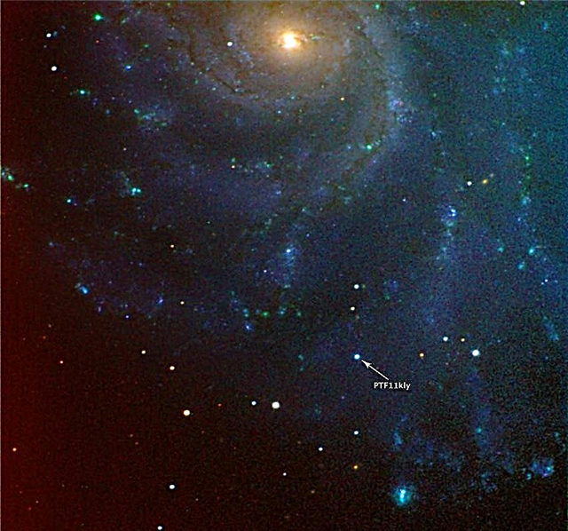 Skinnende ny Supernova flekket i nærliggende Galaxy