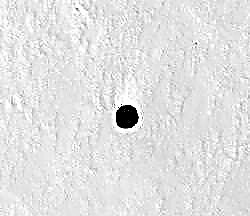 Marsilt avastatud tumedad koopad