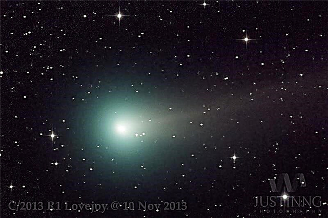 Новий Timelapse комет ISON і Lovejoy