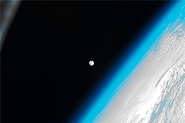 Mooi beeld: de maan gezien vanuit het ruimtestation