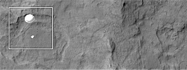 "Spikret den!" HiRISE fanger utrolig bilde av nysgjerrighetens nedstigning til Mars - Space Magazine