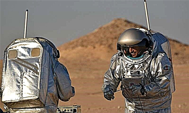 Các phi hành gia có thể sử dụng thiết bị ScanMars để tìm kiếm nước trên sao Hỏa