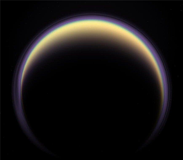 El cambio estacional en Titán es un negocio dinámico
