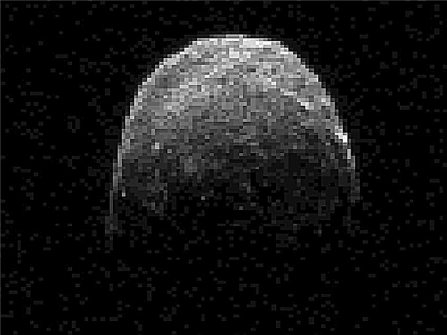 רק ב: התמונה האחרונה של נאס"א של Asteroid 2005 YU55