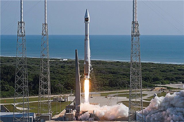 El Atlas V despega con un satélite clandestino de espionaje estadounidense en medio de la controversia del motor ruso