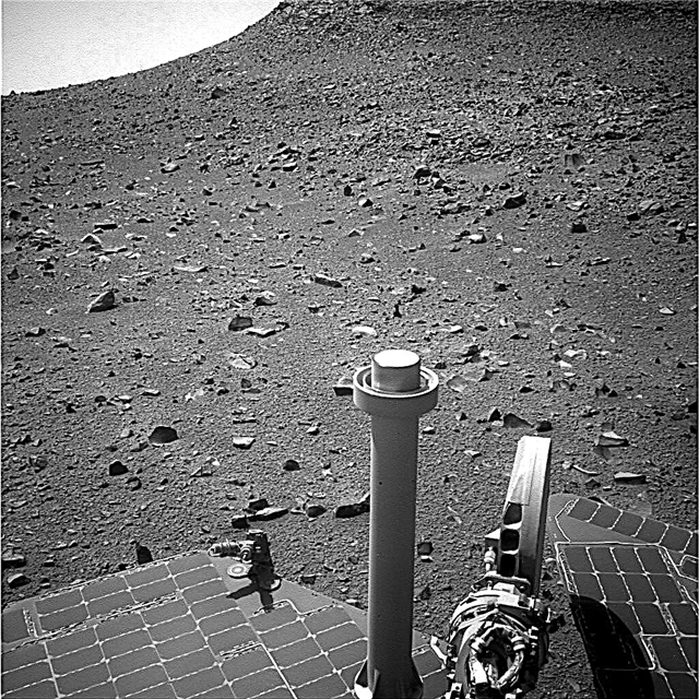 Επιδιόρθωση Opportunity Rover Readies για το «Marathon Valley» καθώς μεταδίδει εικόνες από τον Άρη