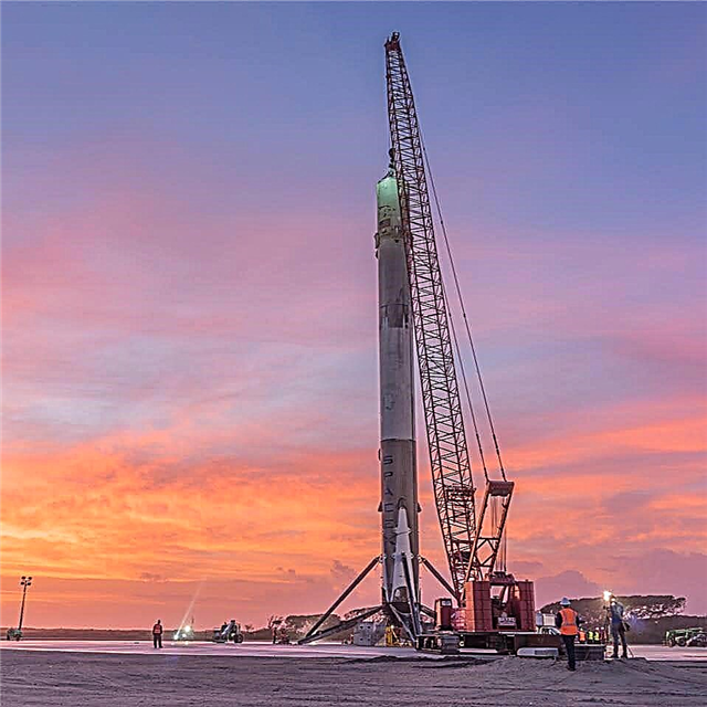 SpaceX Test Fires herstelde Falcon 9 Booster in grote stap naar herbruikbare raketten