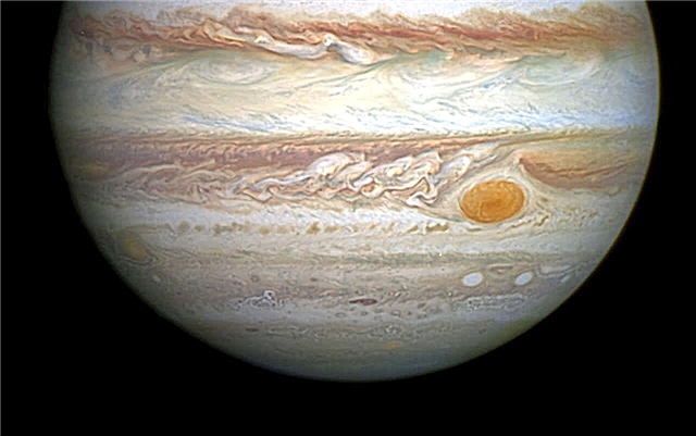 Kāds ir laika apstākļi Jupiterā?