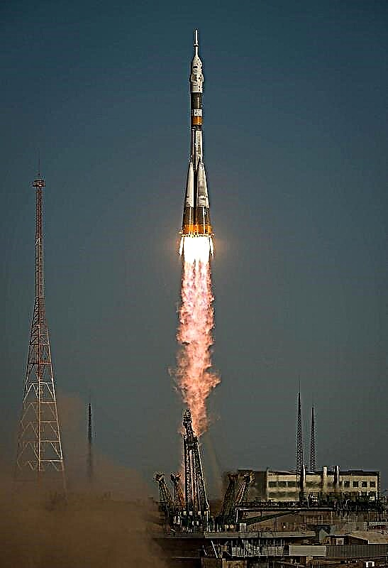 Soyuz lanza nueva tripulación a la estación espacial