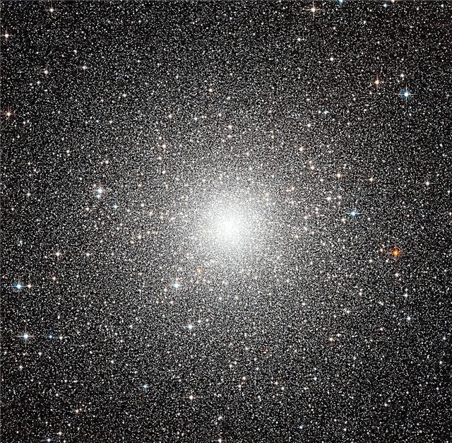 Messier 54 - de NGC 6715 Bolvormige Cluster