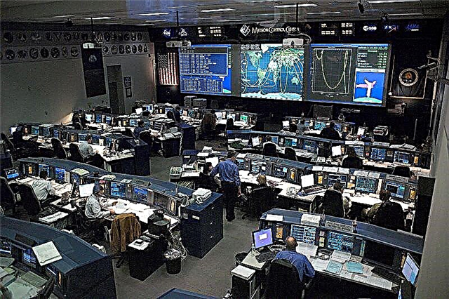 Tweet Your Way Into Mission Control