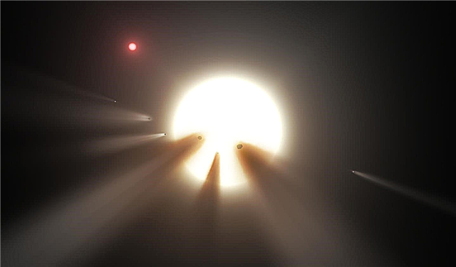 혜성은 미스터리 스타의 기괴한 행동을 설명합니까?